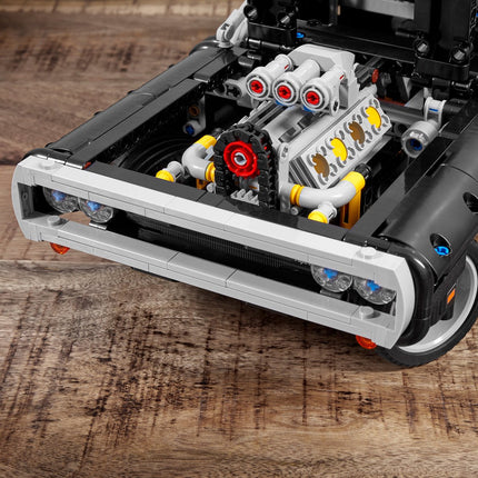 LEGO Technic Dom's Dodge Charger - 42111