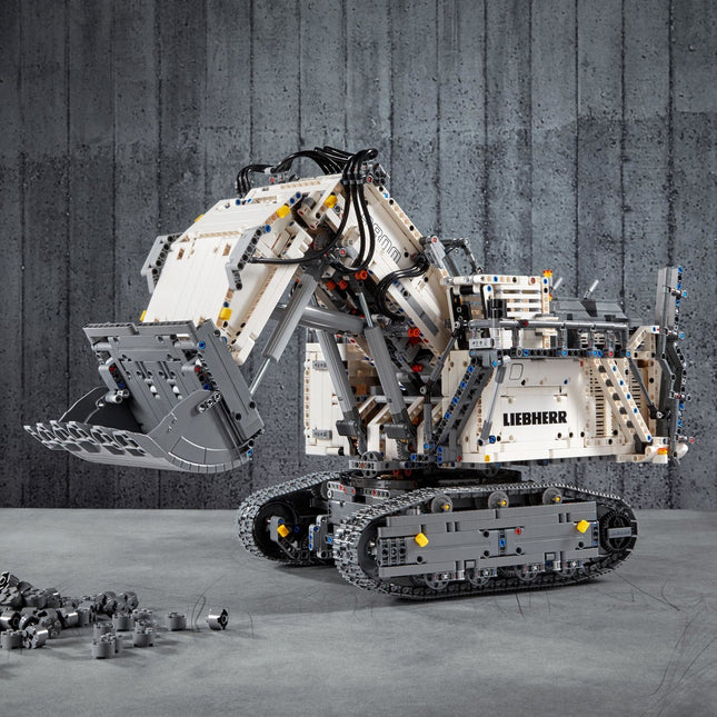 LEGO Technic Liebherr R 9800 Graafmachine - 42100
