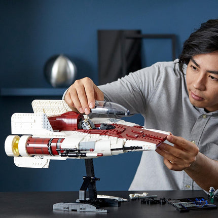 LEGO Star Wars UCS A-wing Starfighter - 75275