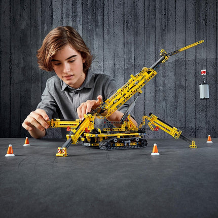 LEGO Technic Compacte Rupsband Kraan - 42097