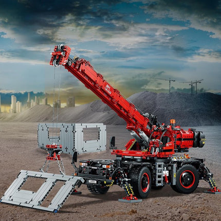 LEGO Technic Kraan voor alle Terreinen - 42082