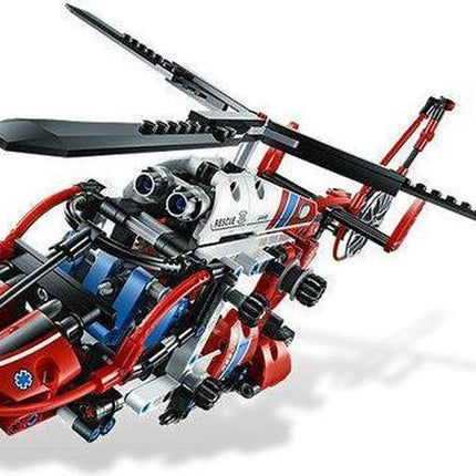LEGO Technic Reddingshelikopter - 8068