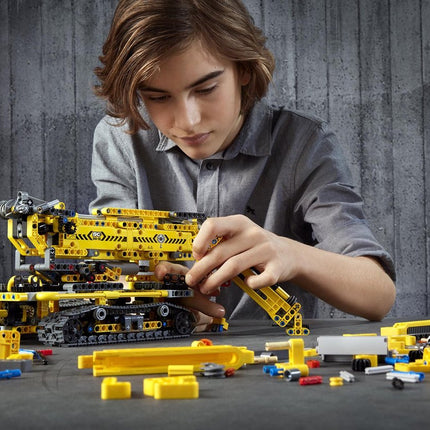 LEGO Technic Compacte Rupsband Kraan - 42097