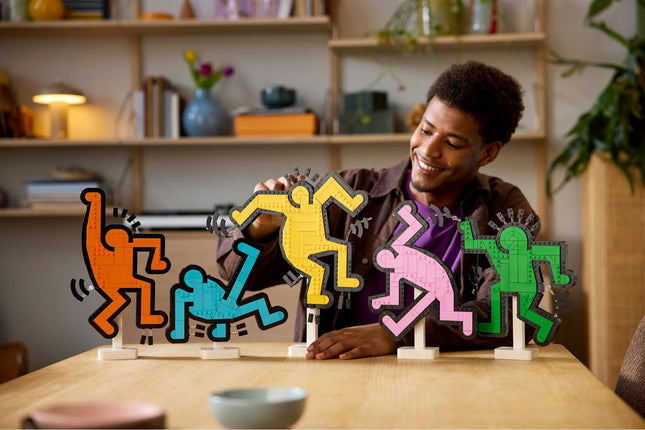 Lego Art Keith Haring Dancing Figures - 31216