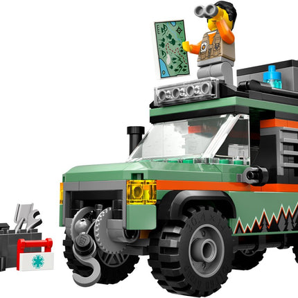 LEGO City 4x4 Terreinwagen Voor in de Bergen - 60447