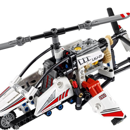 LEGO Technic Ultralight Helikopter - 42057