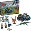 LEGO Jurassic World Ontsnapping van Gallimimus en Pteranodon - 75940